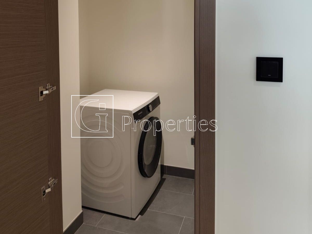 Brand New | First Tenant | Prime 3BR+M - 10