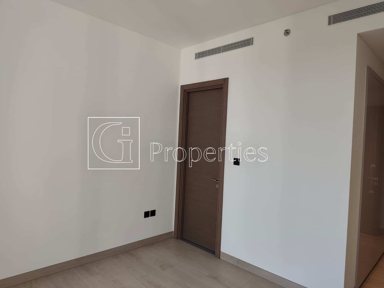 Brand New | First Tenant | Prime 3BR+M - 11