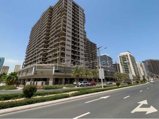 Golf & Lake View | High Floor | Premium Unit - 27