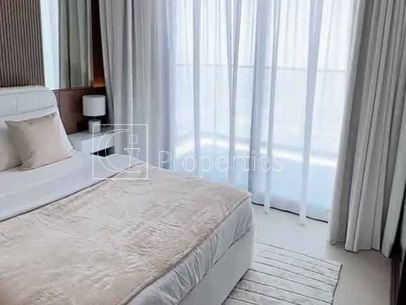 Spacious 1BR | Modern Living | Prime Location - 5