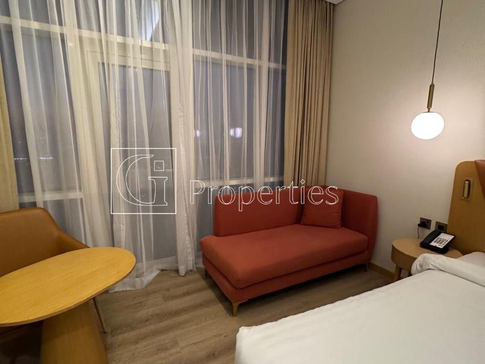 Ready To Move | Modern Studio | Great Location - 7