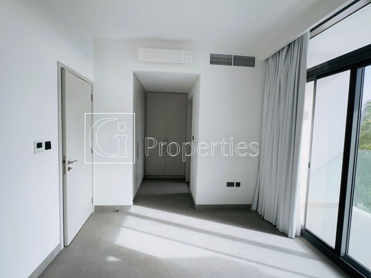 Partly Furnished | East-West Facing | Spacious - 18