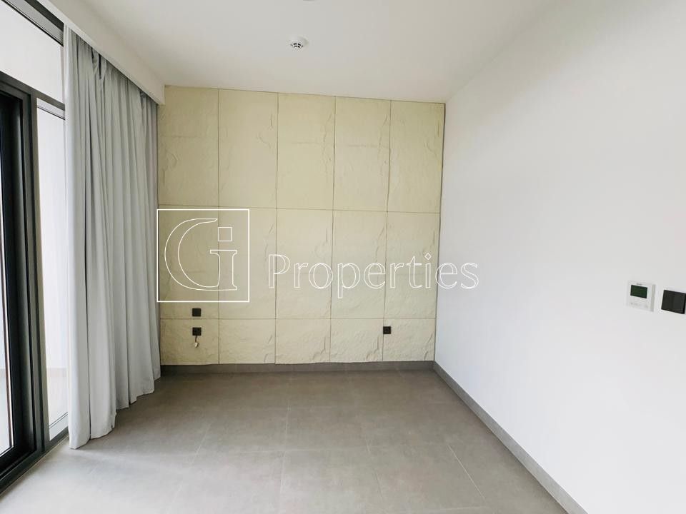 Partly Furnished | East-West Facing | Spacious - 19