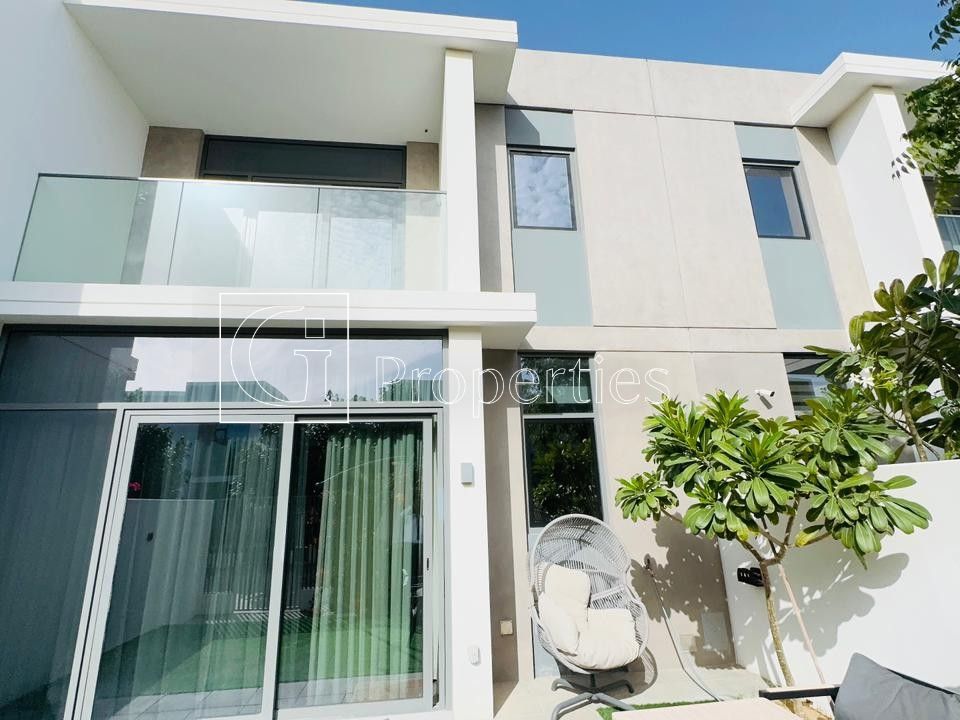 Partly Furnished | East-West Facing | Spacious - 22