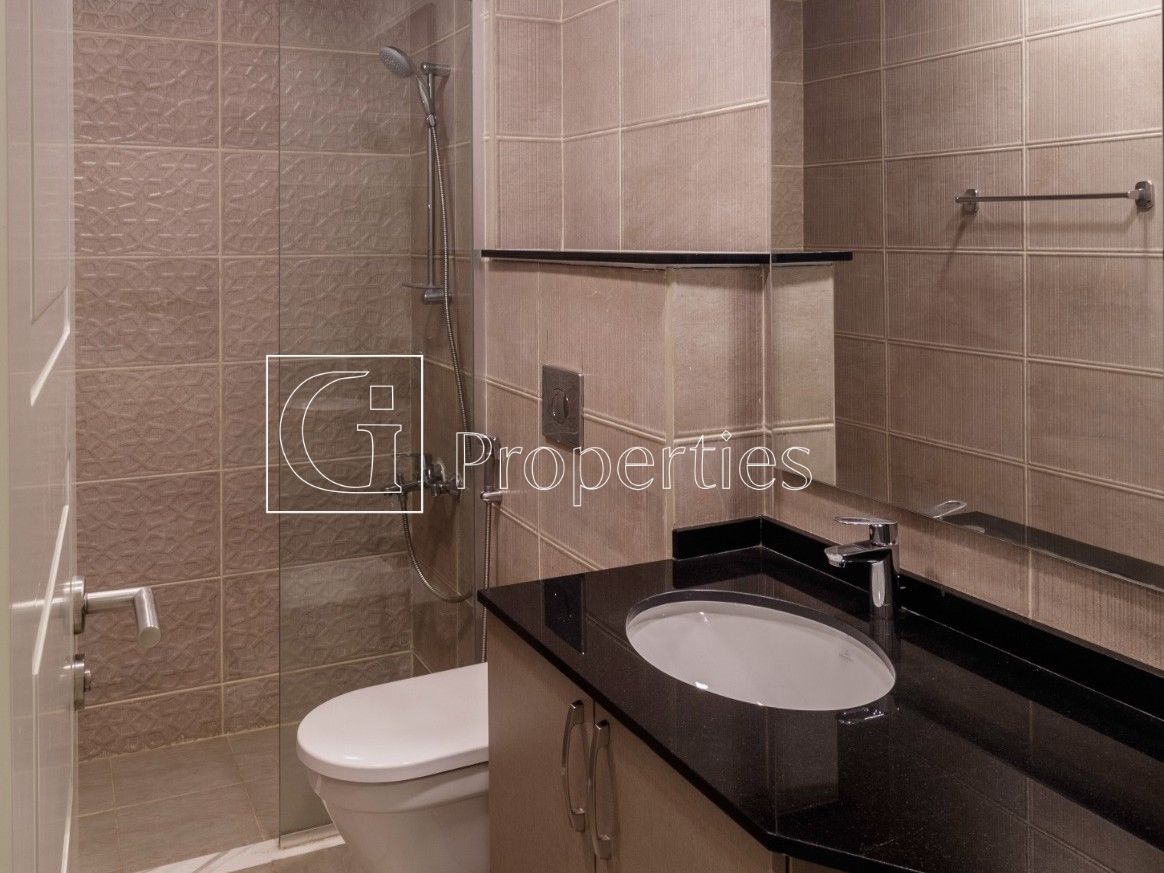 Modern 1BR | Prime Community | Great Location - 10