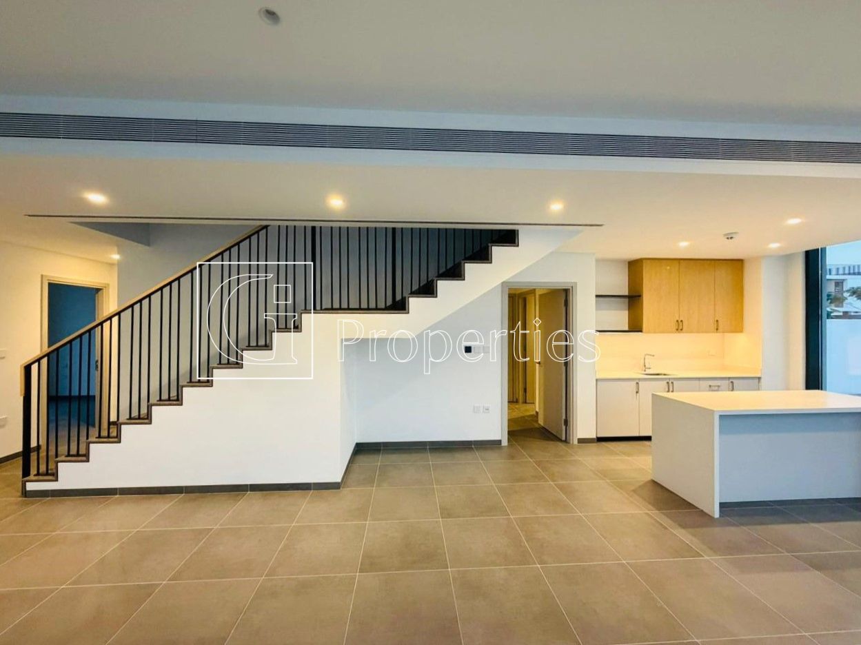 Brand New | Corner Plot | Vacant - 4