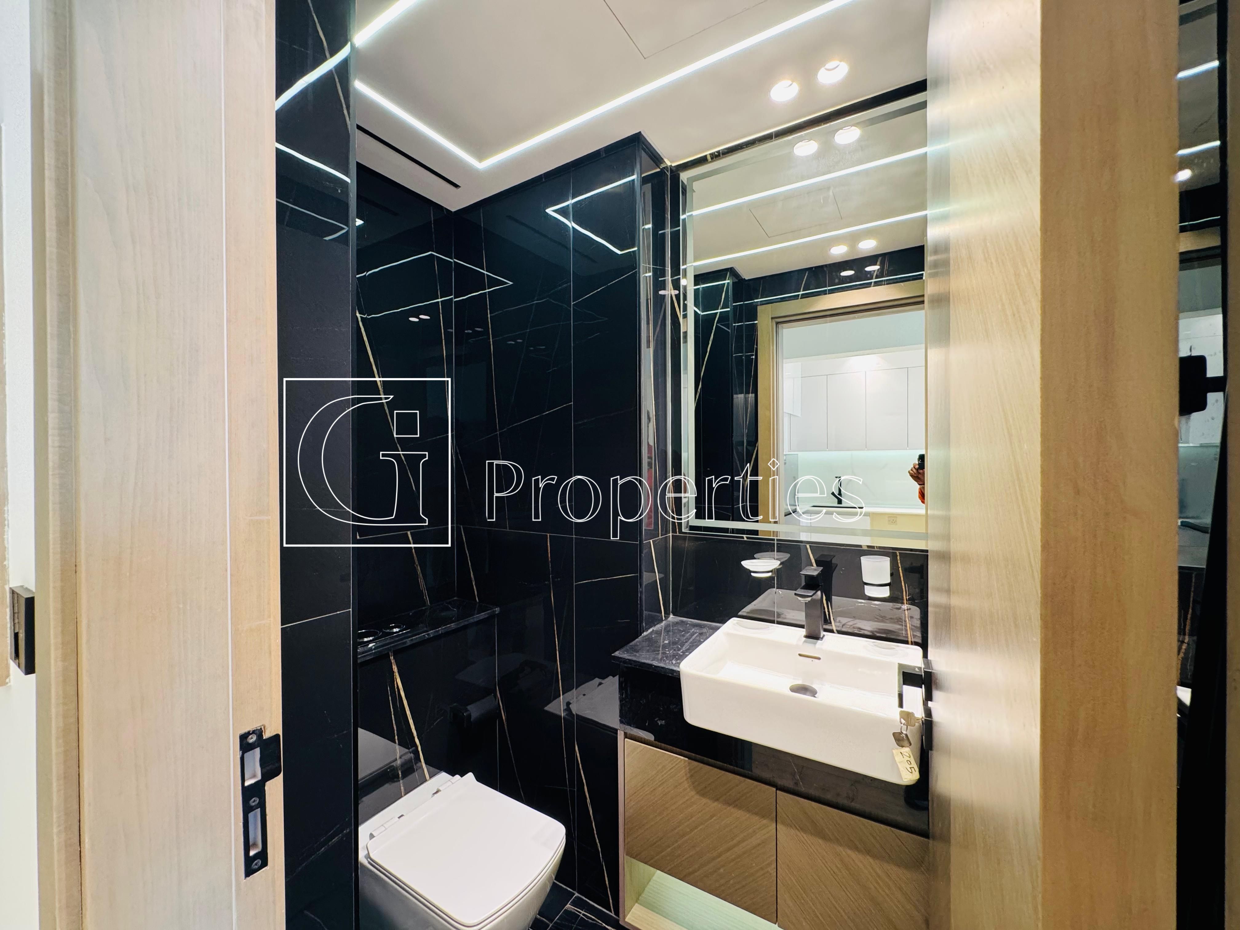 Spacious 1BR | Beautiful View | Great Price - 12