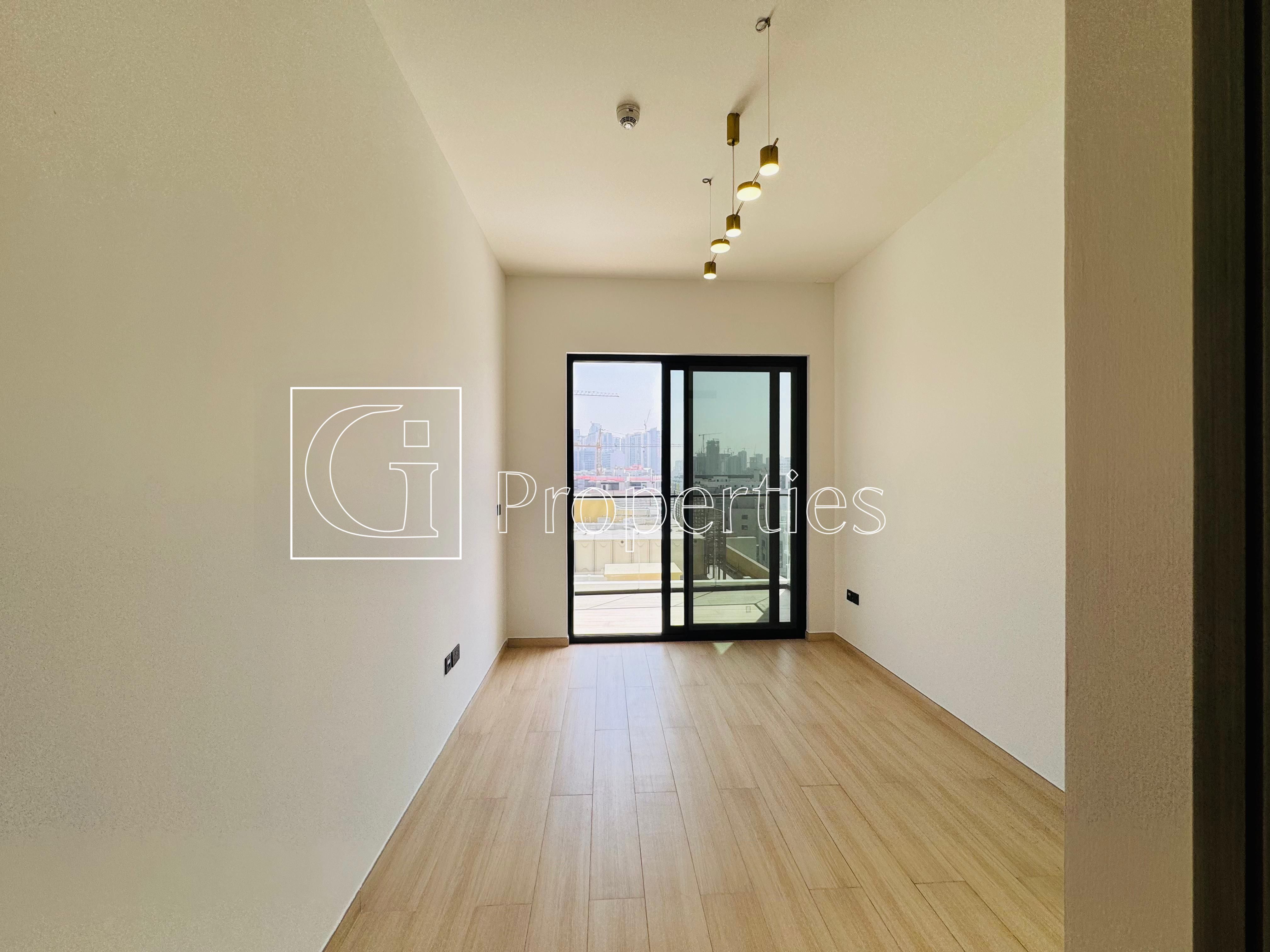 Spacious 1BR | Beautiful View | Great Price - 2
