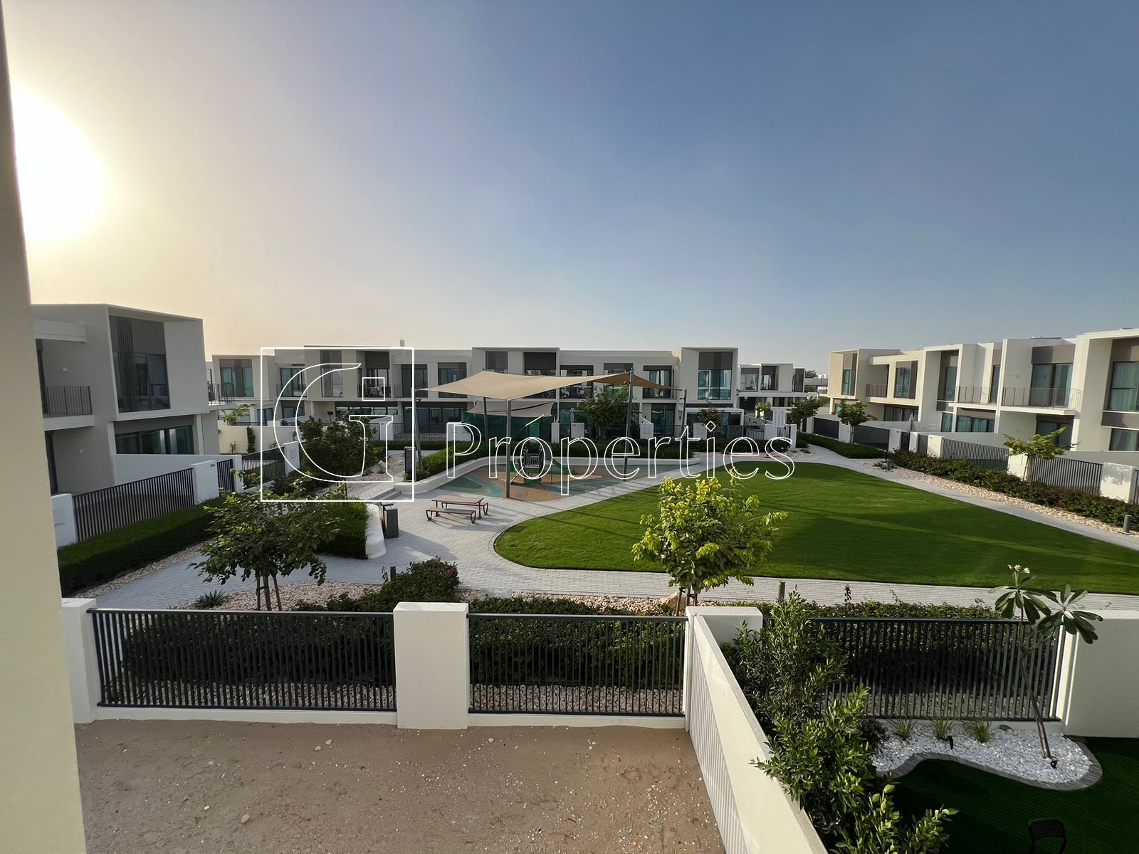 4BR Villa | Spacious Layout | Bright Unit - 10