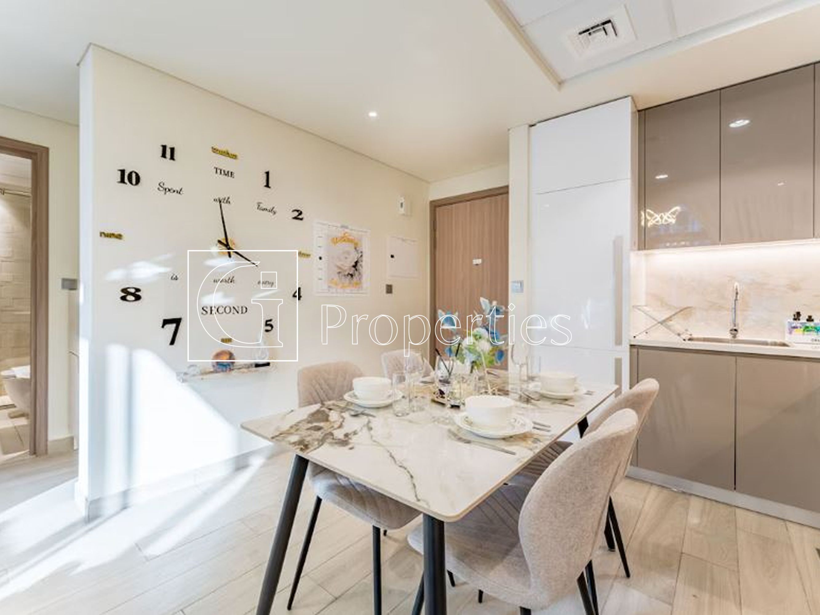 1BR | Bright Unit | Great Value - 8