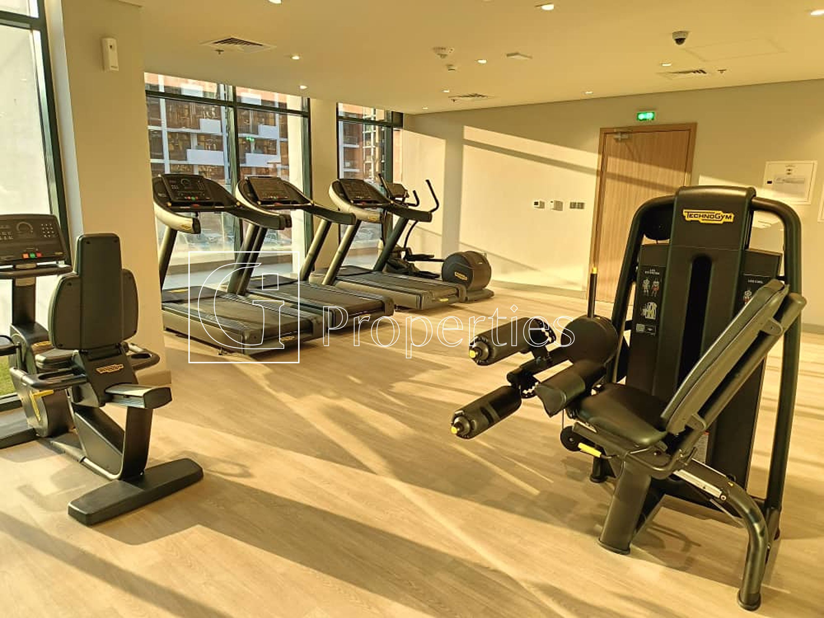 1BR | Bright Unit | Great Value - 11