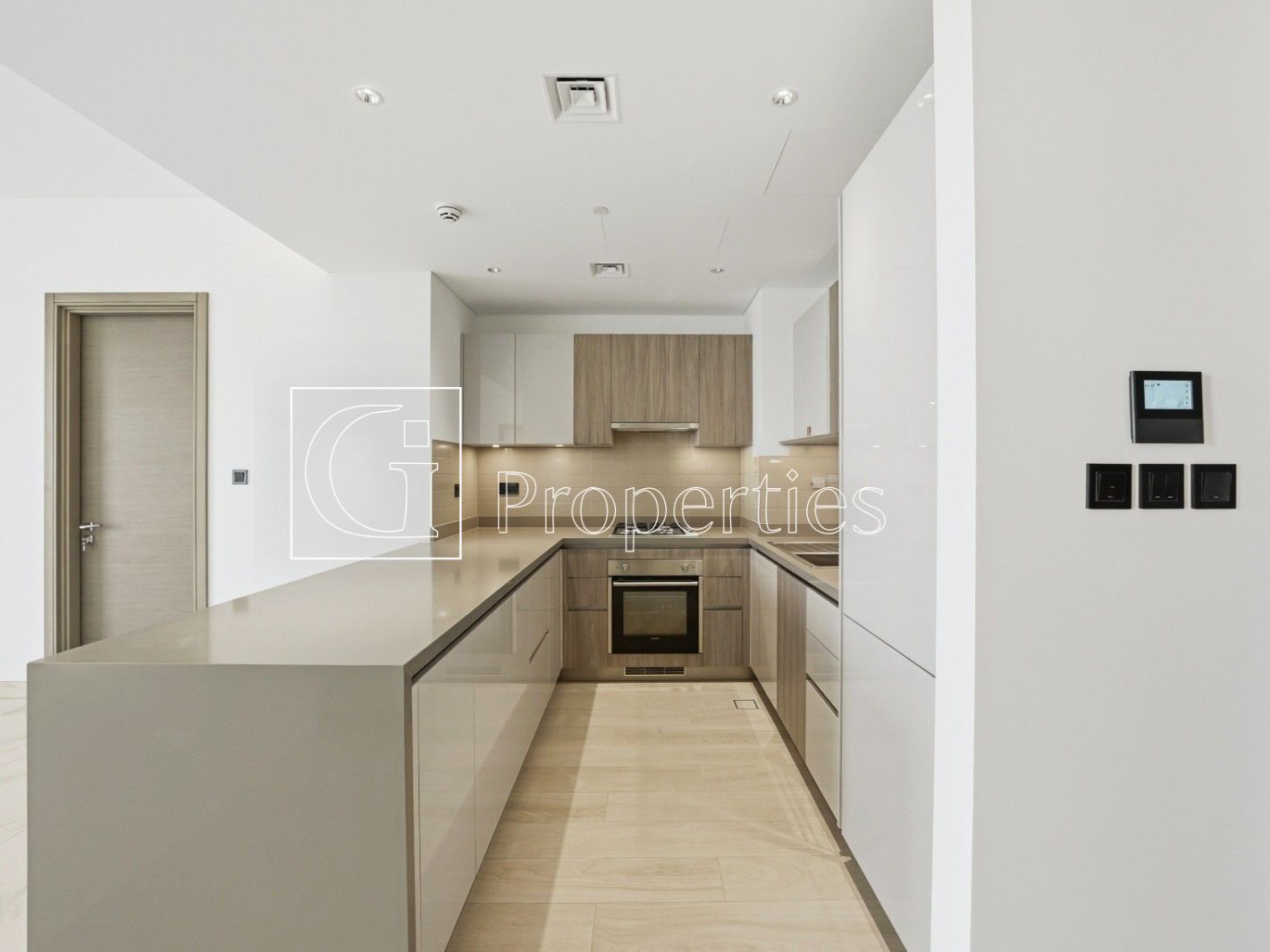 Spacious 2BR+Maid | Premium Living | Great Layout - 14