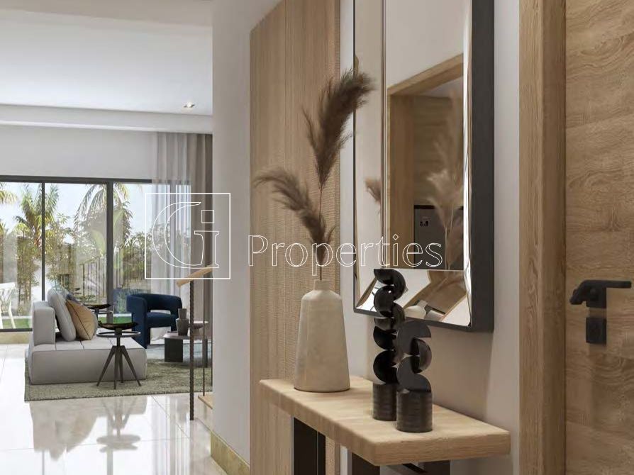 Prime Location | Waterfront Community | Re-Sale - 5