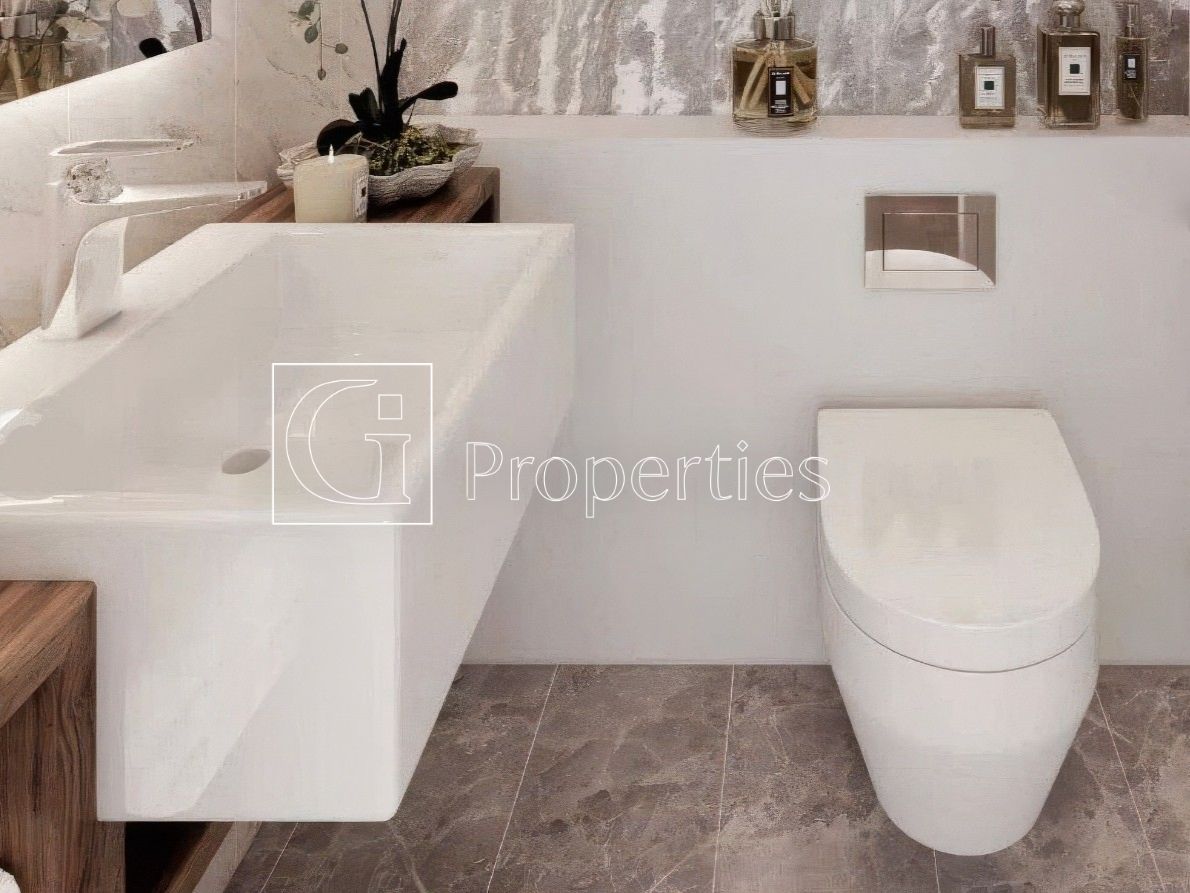 High Floor | Scenic Views | Hot Deal - 6