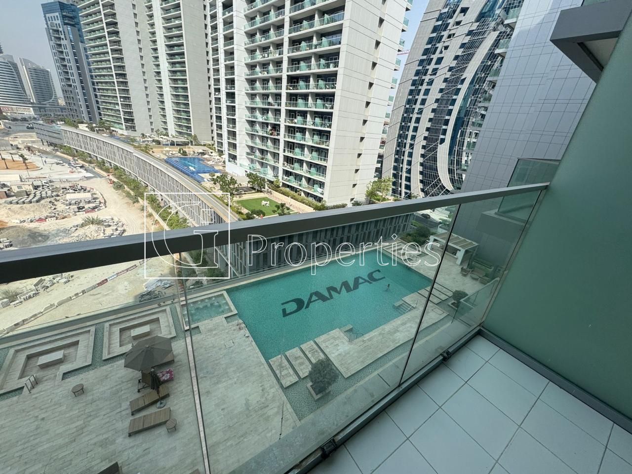 Prime Studio | Fully Furnished | Balcony - 16