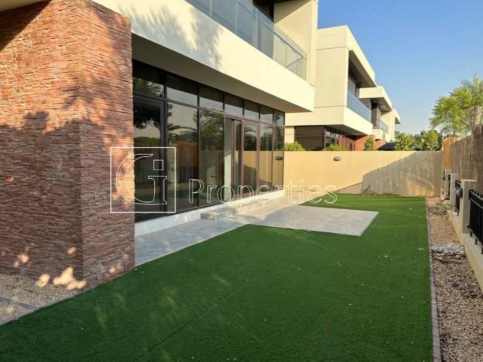 Independent Villa | Park View |  Spacious - 11