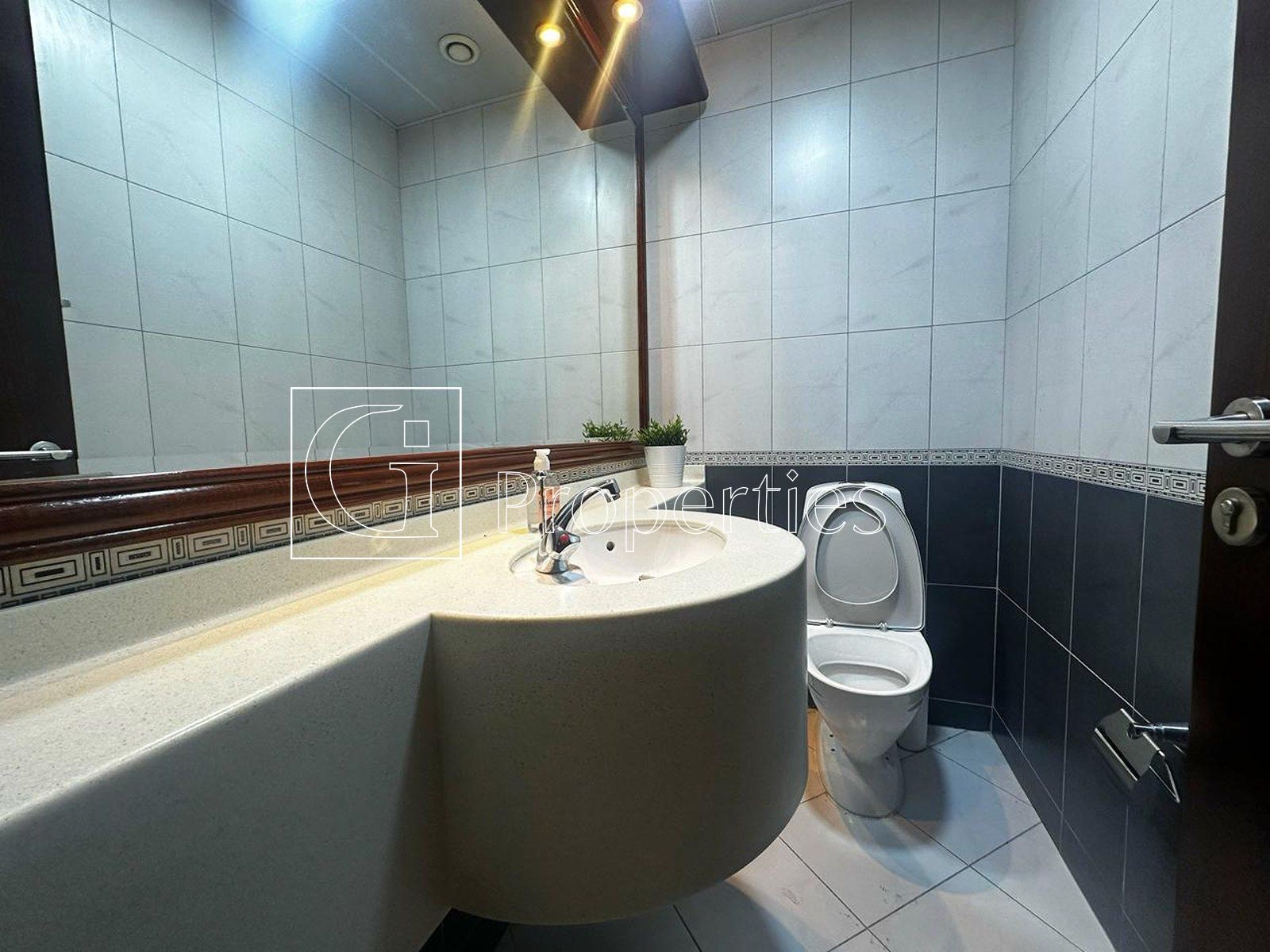 Fully Furnished | Ready To Move In | Prime 2BR+M - 15