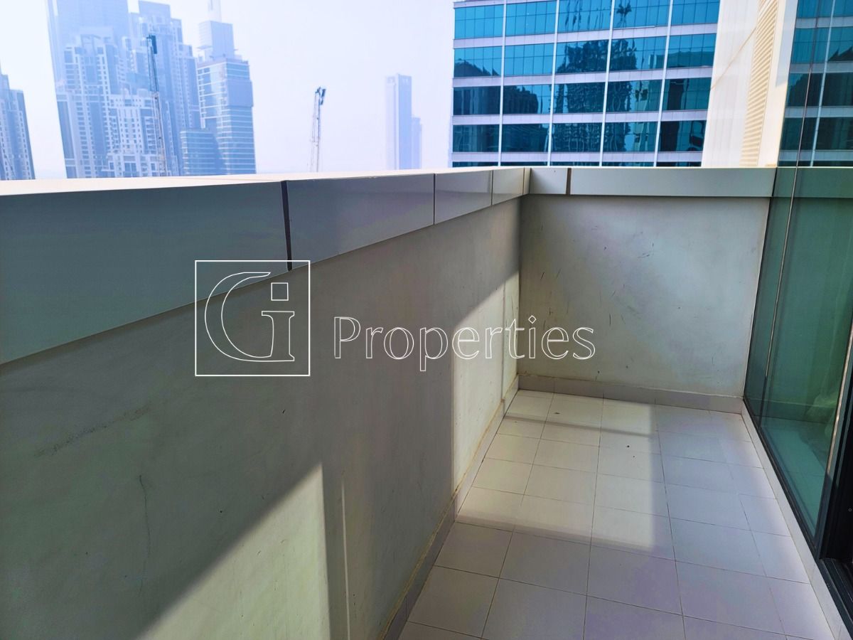 Fully Furnished | Vacant | Downtown View - 10