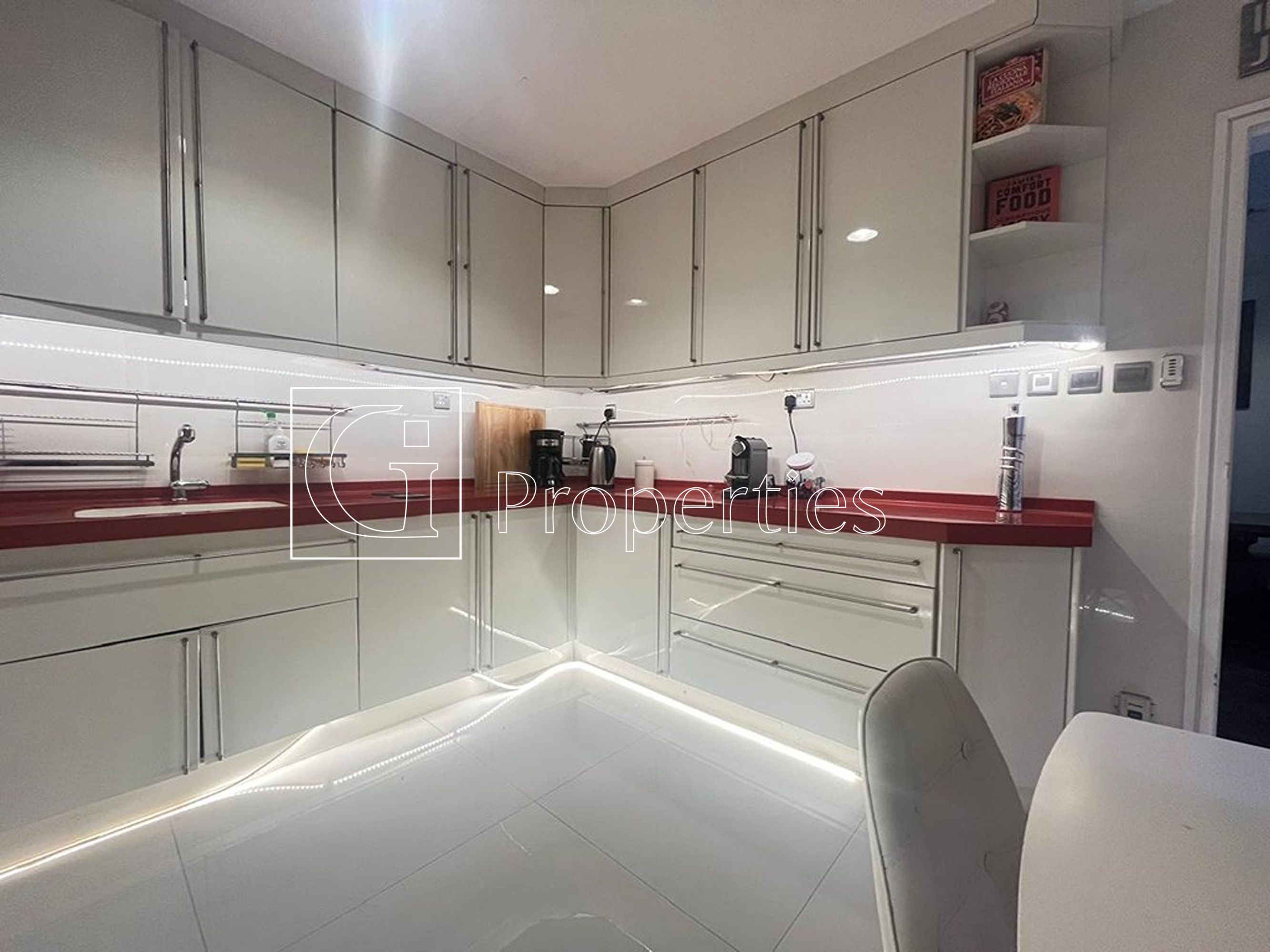 Chiller Free | Ready To Move In | 3 Plus maid - 18