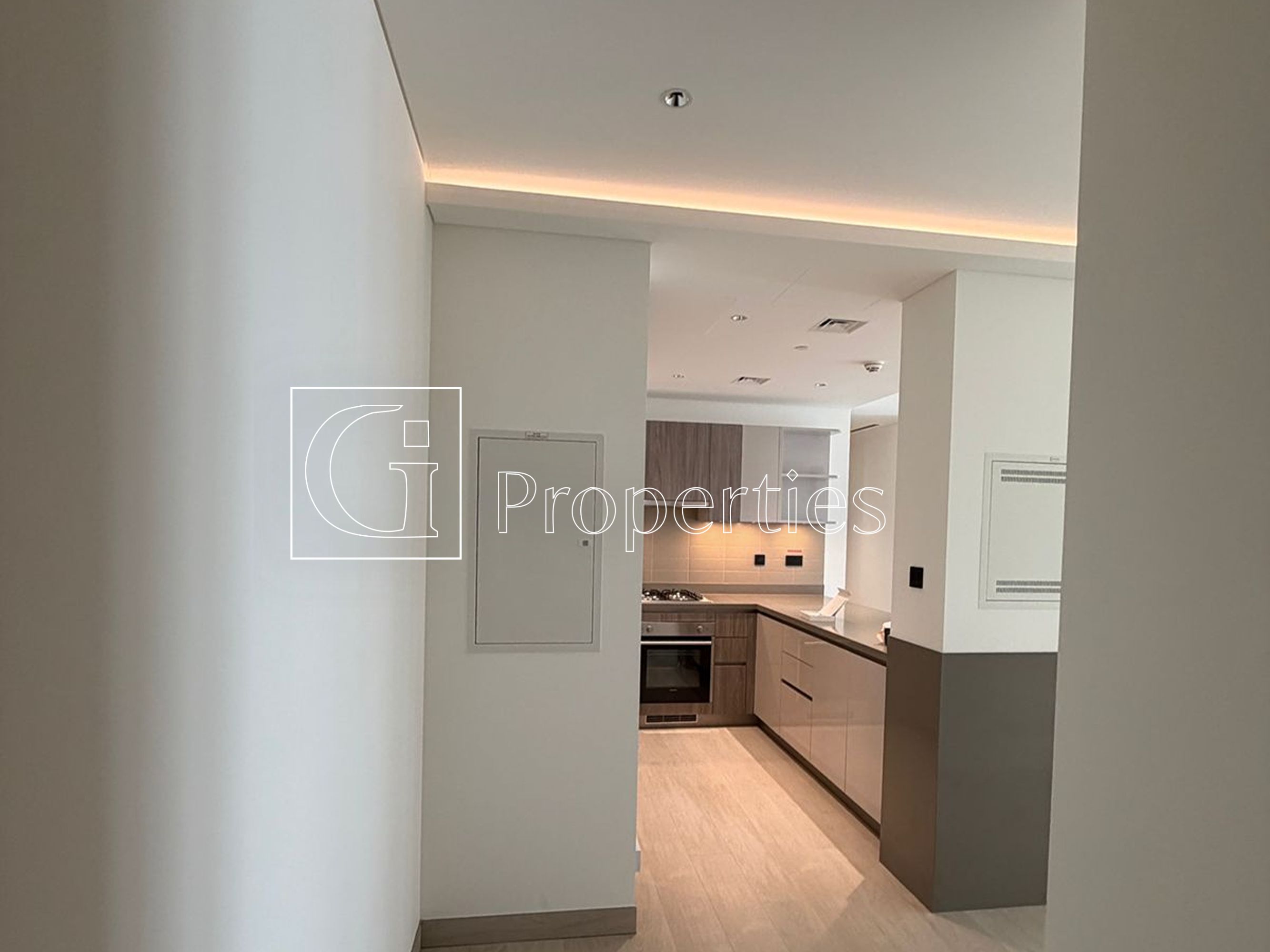 Brand new | High Floor | Massive 3BR+M - 6