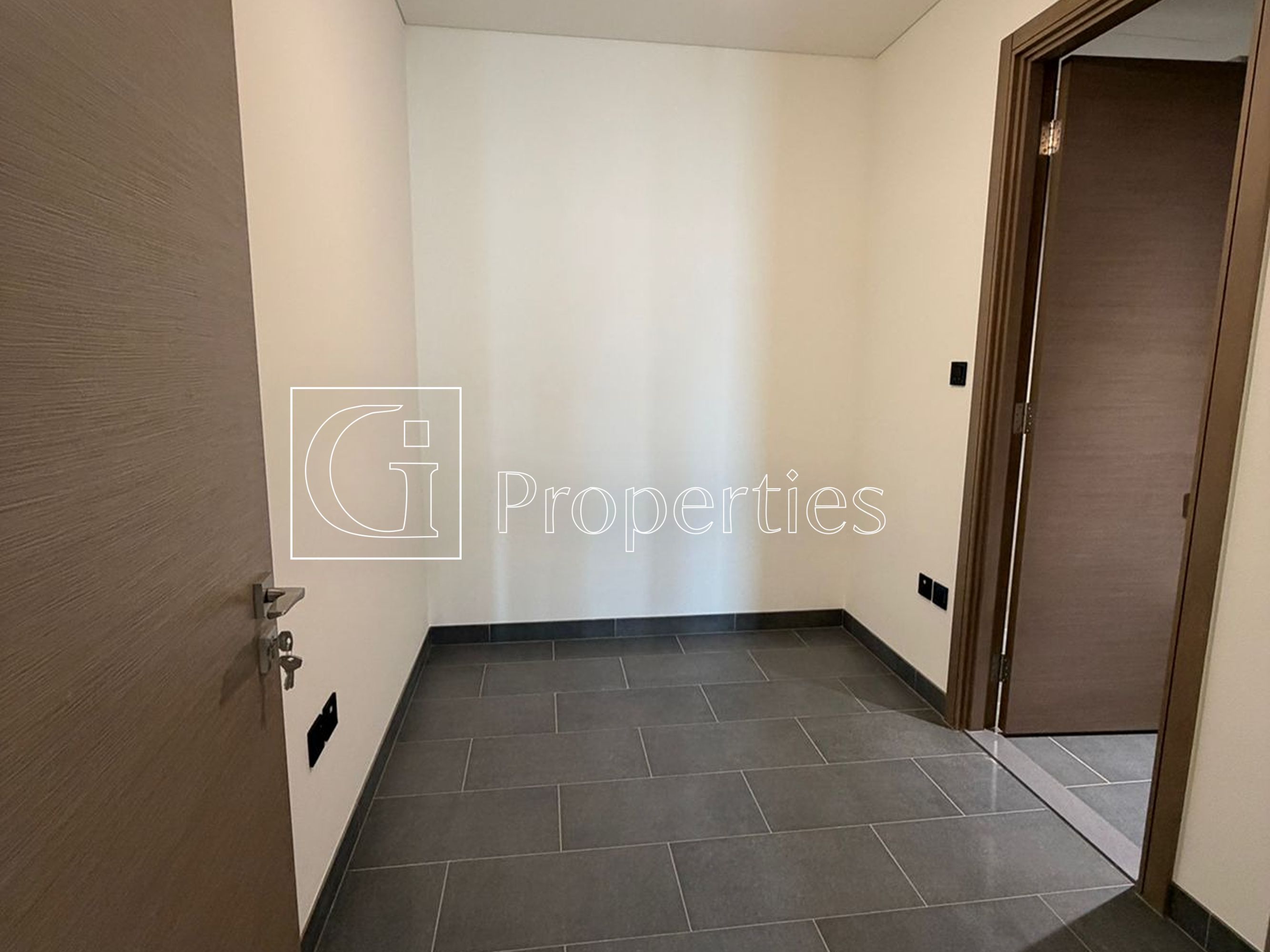 Brand new | High Floor | Massive 3BR+M - 14