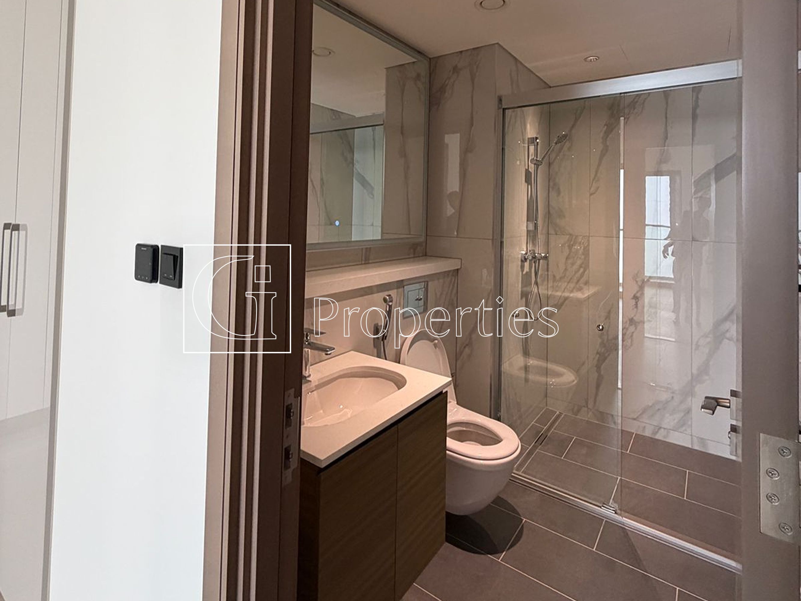 Brand new | High Floor | Massive 3BR+M - 20