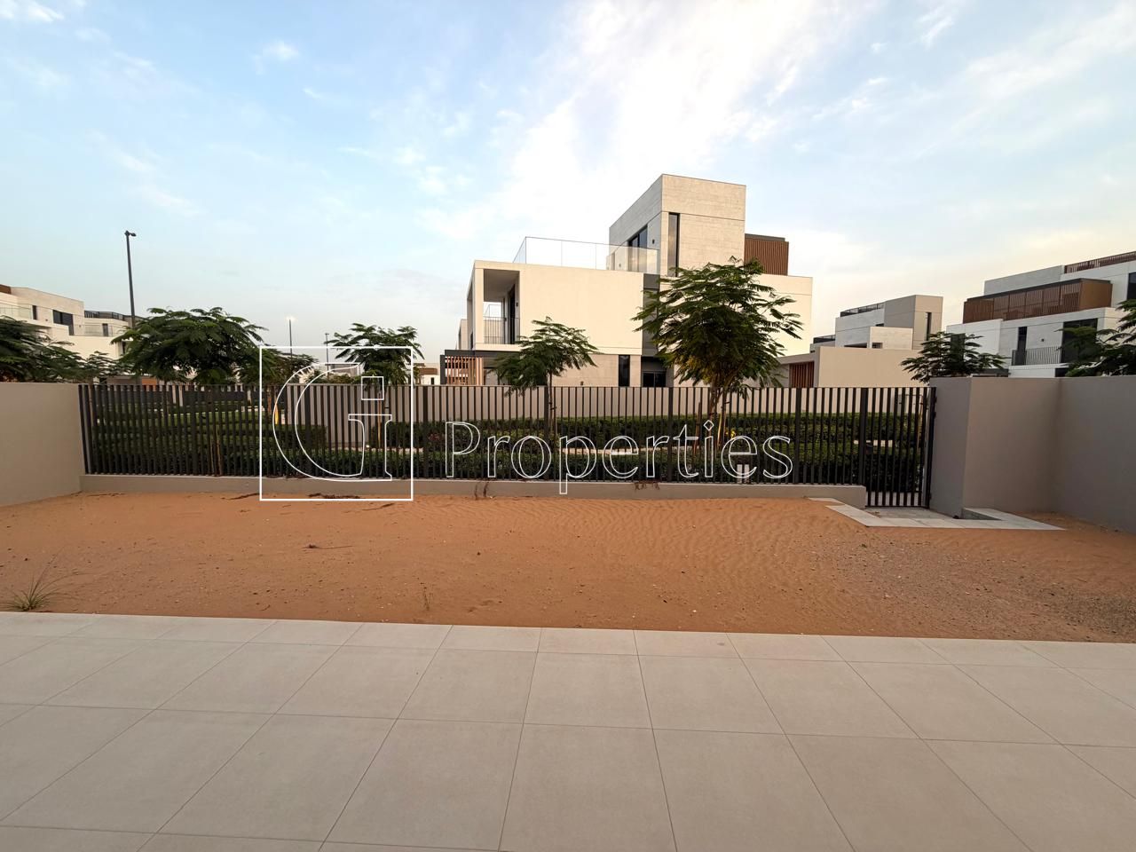 Single Row | Balcony | Ready Unit - 17