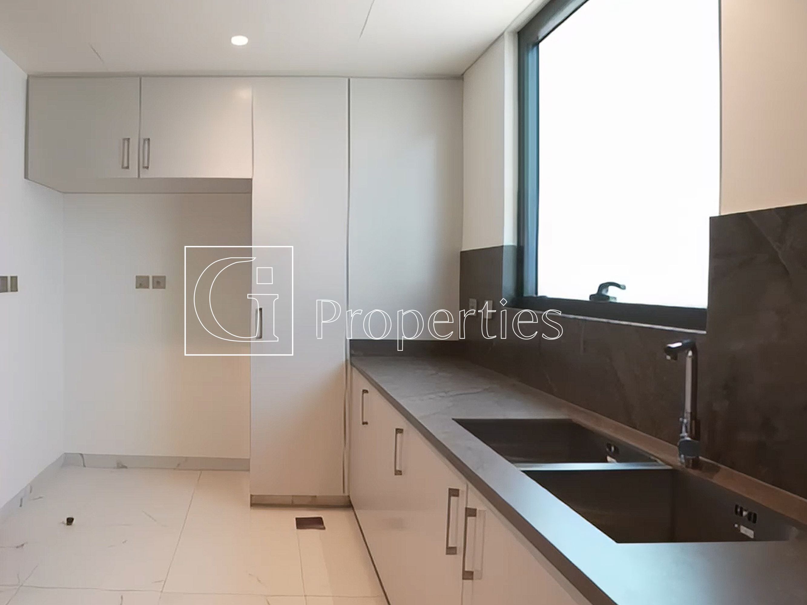 Corner Unit | Single Row | Central Park View - 6