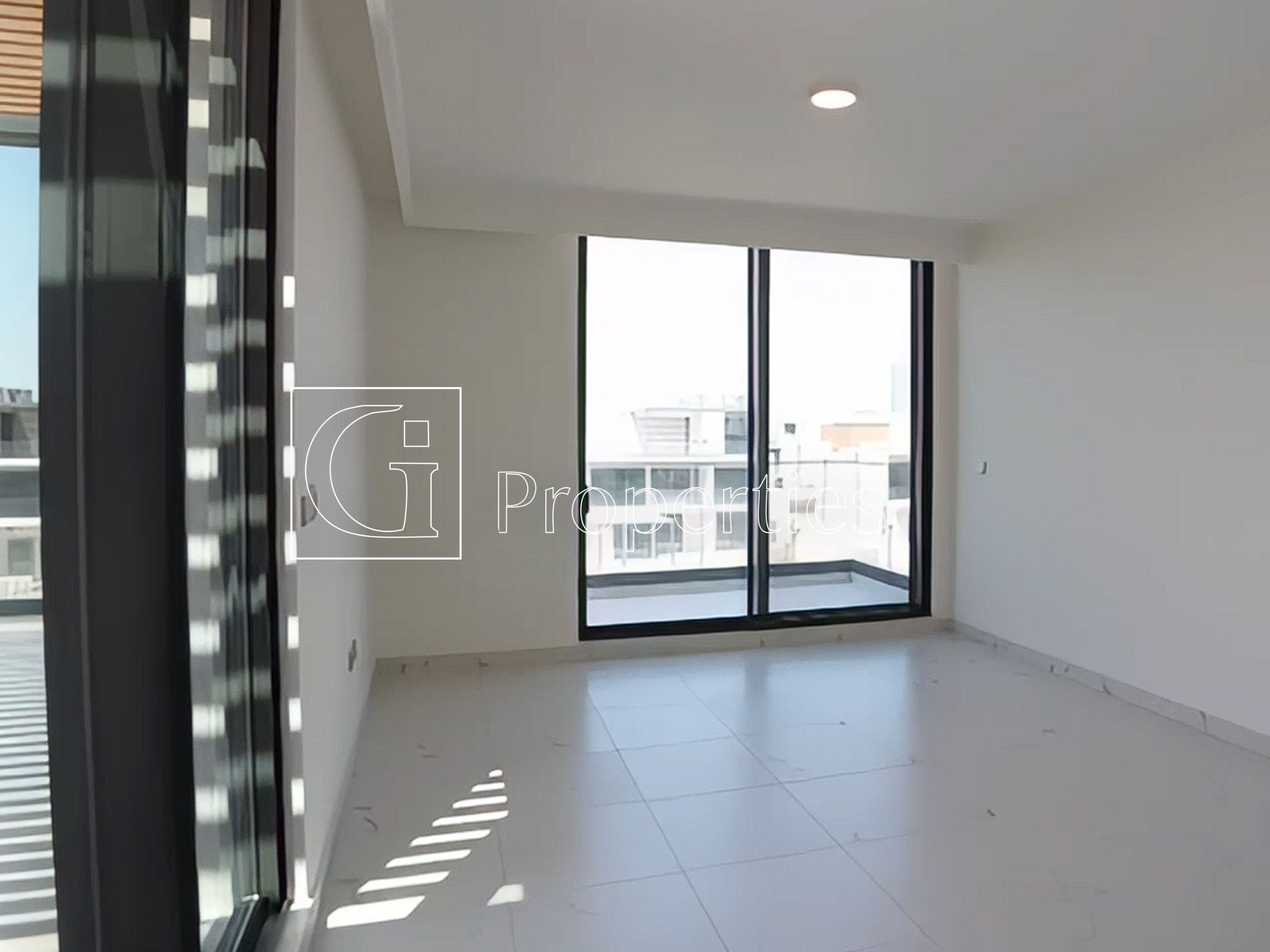 Corner Unit | Single Row | Central Park View - 13