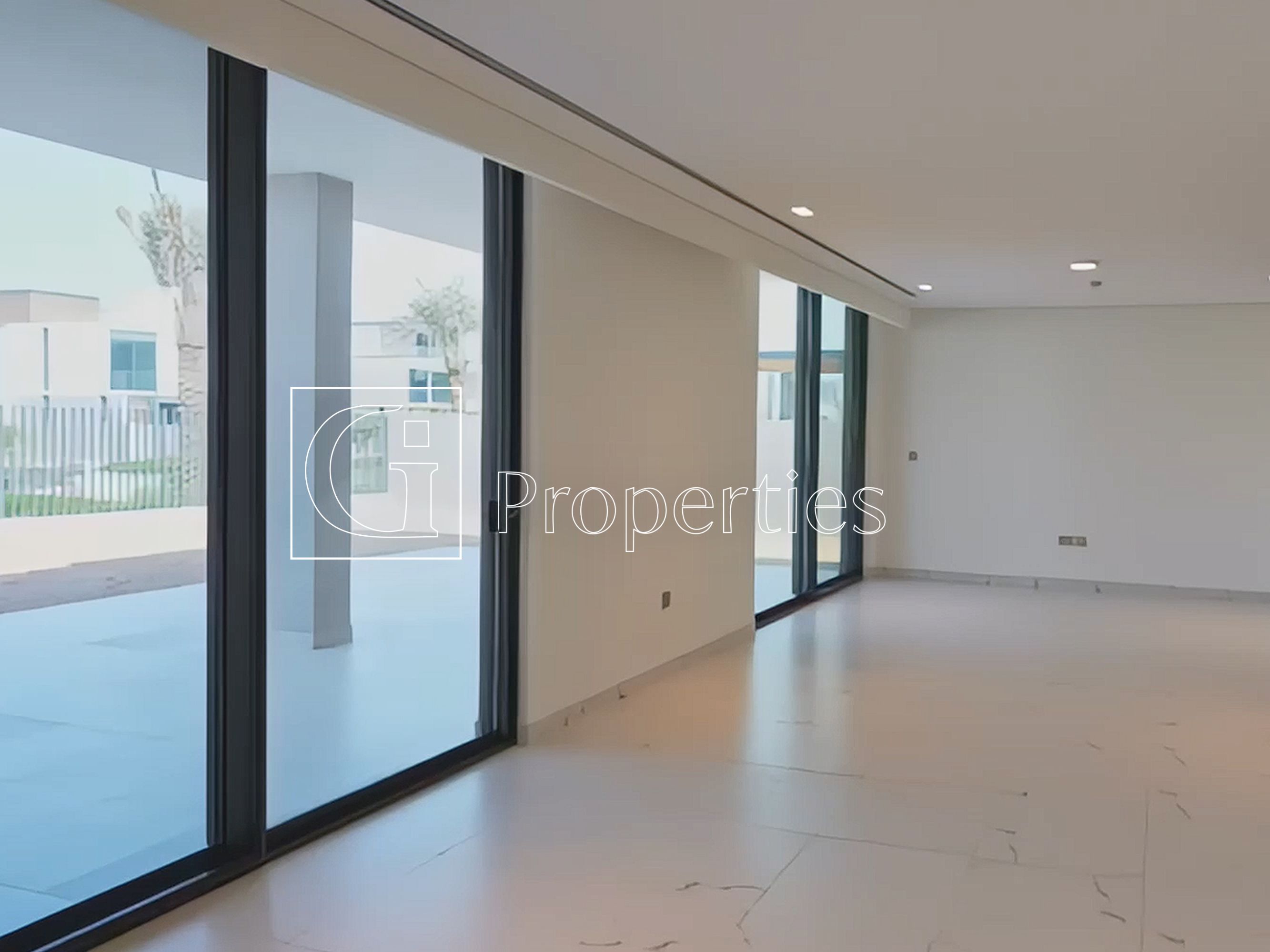 Corner Unit | Single Row | Central Park View - 2