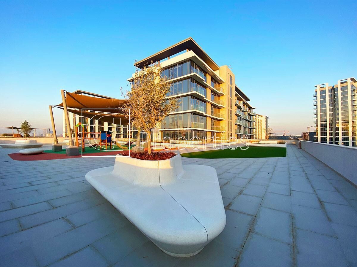 Fully Furnished | Hot Deal | Amazing view - 10