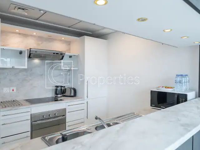 Full Marina View | Vacant | Corner Apartment - 9