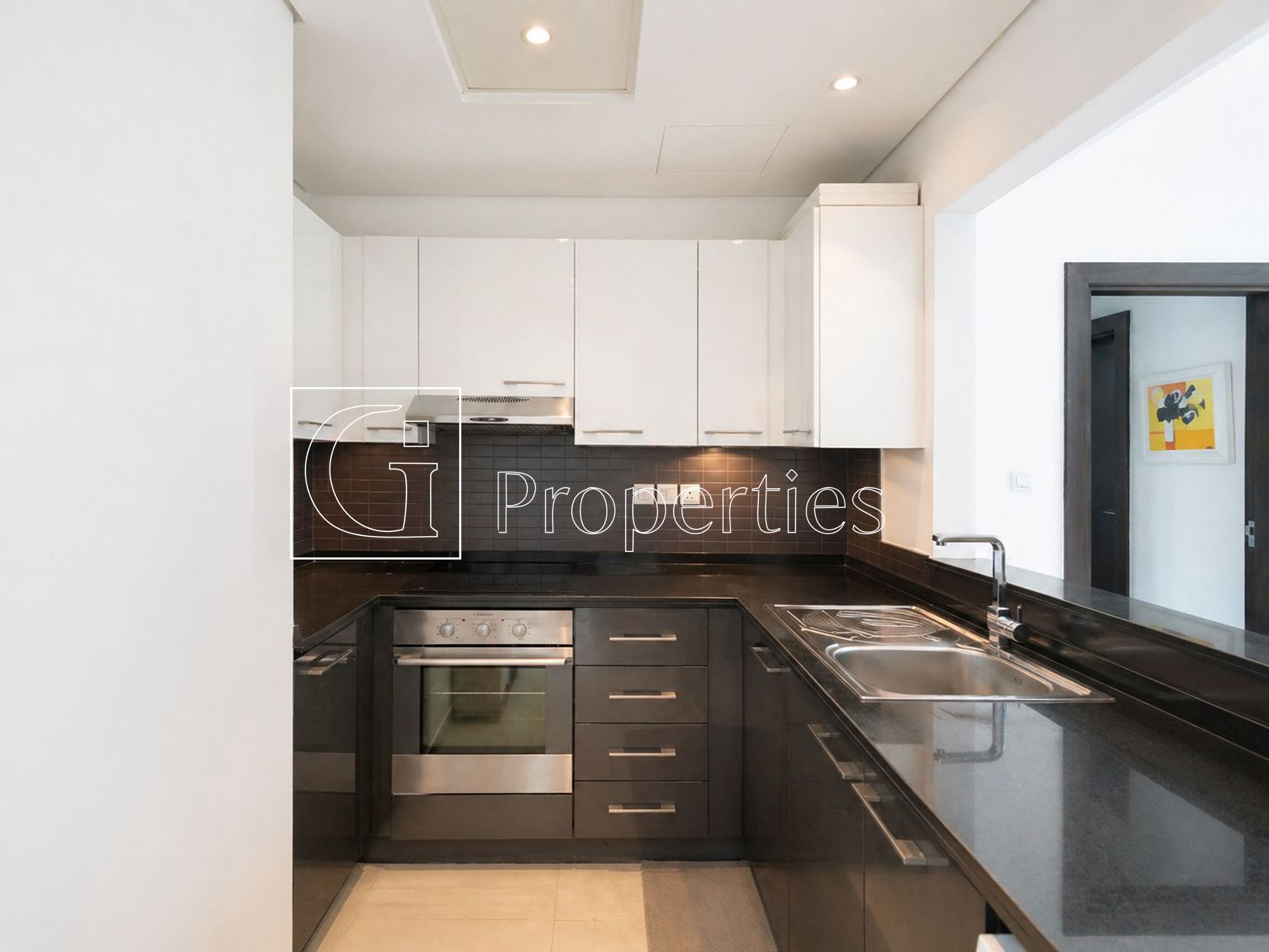 Luxury Furnished | Modern | Vacant Soon - 7