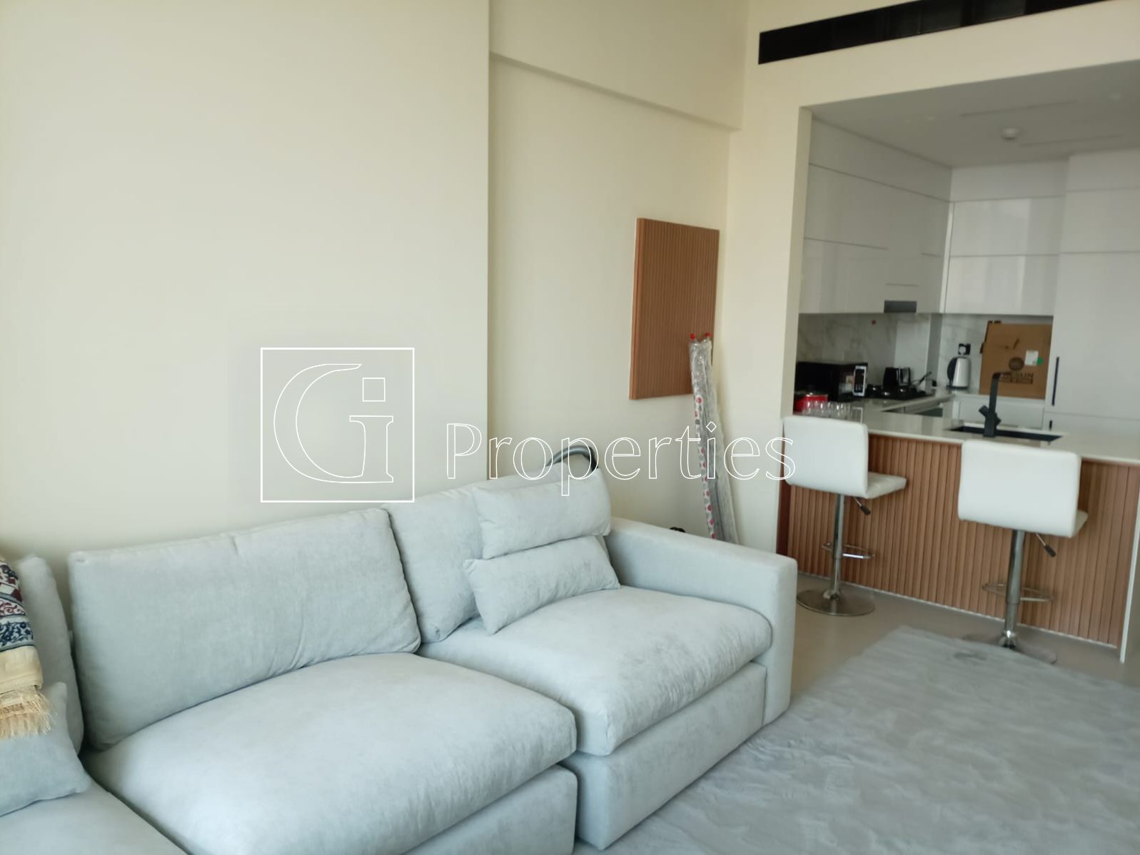 Fully Furnished | Prime Location | Great Price - 3