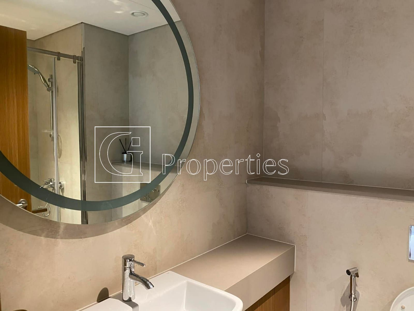 Fully Furnished | Lagoon View | Elegant 1BR - 7