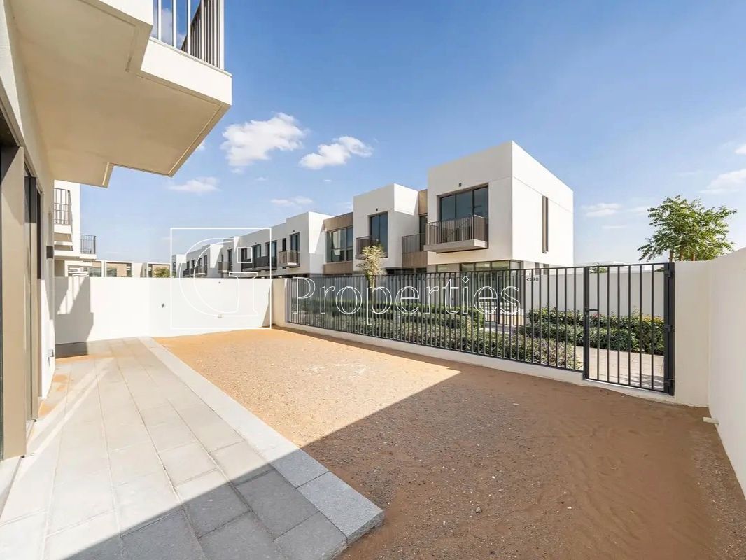 Corner Unit | Biggest Plot | Best Price Deal - 3