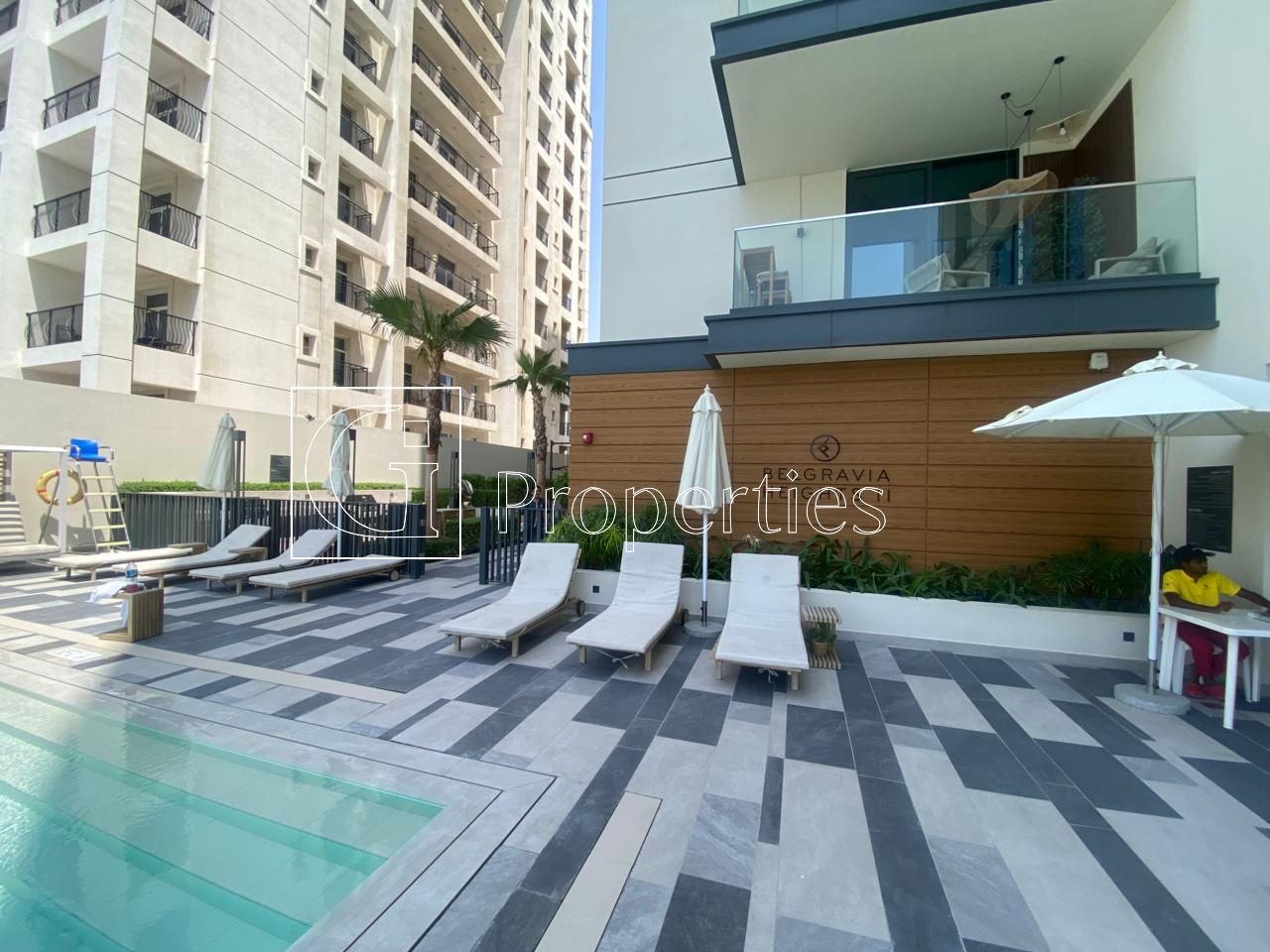 Stylish 2BR | Large Layout | Elegant Living - 13