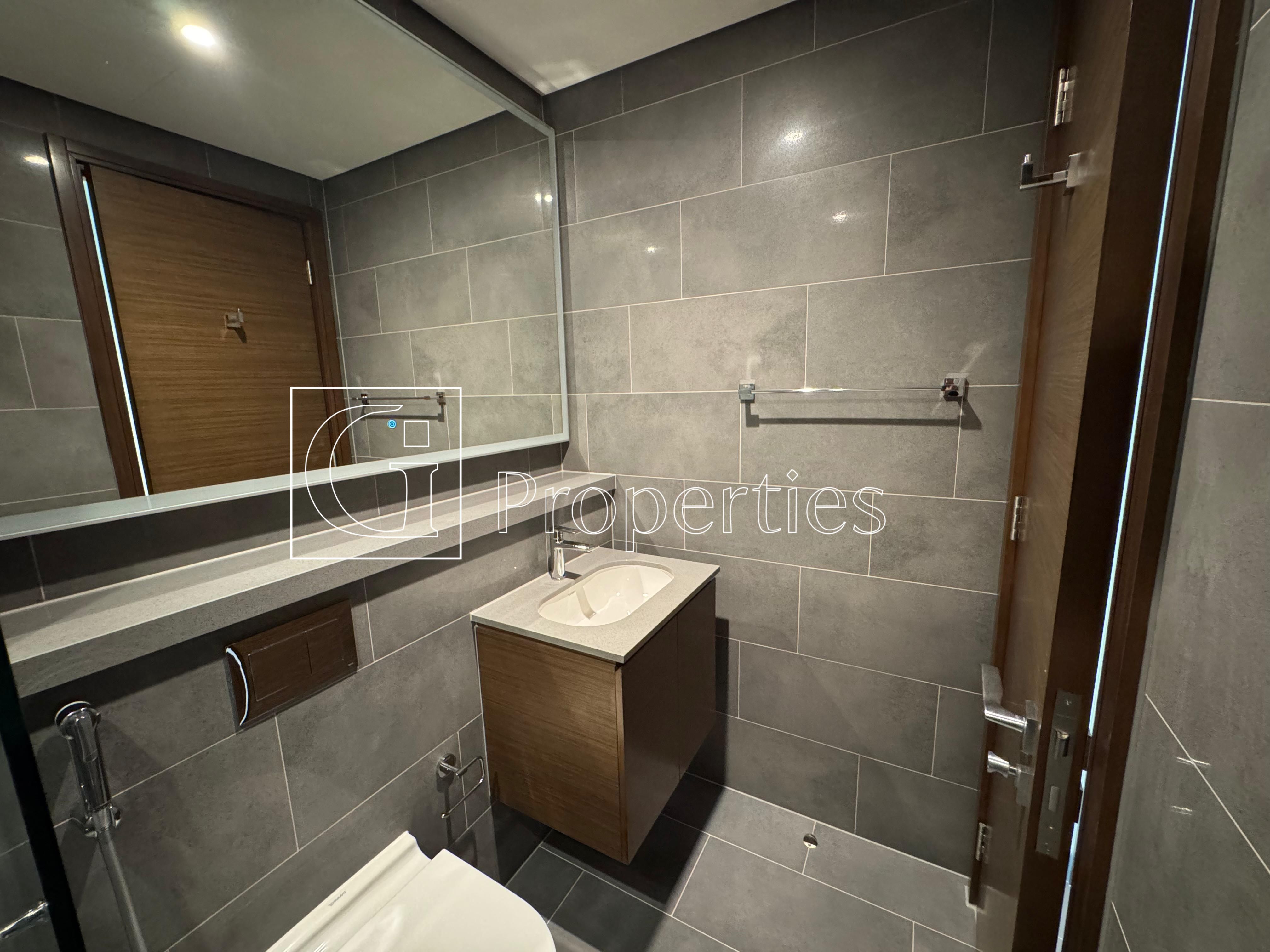 1BR | Modern | Great Investment - 10