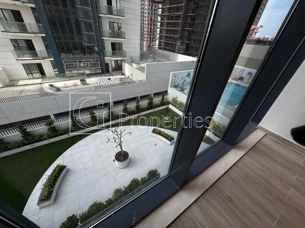 Modern 1BR | Spacious Layout | Prime Location - 13