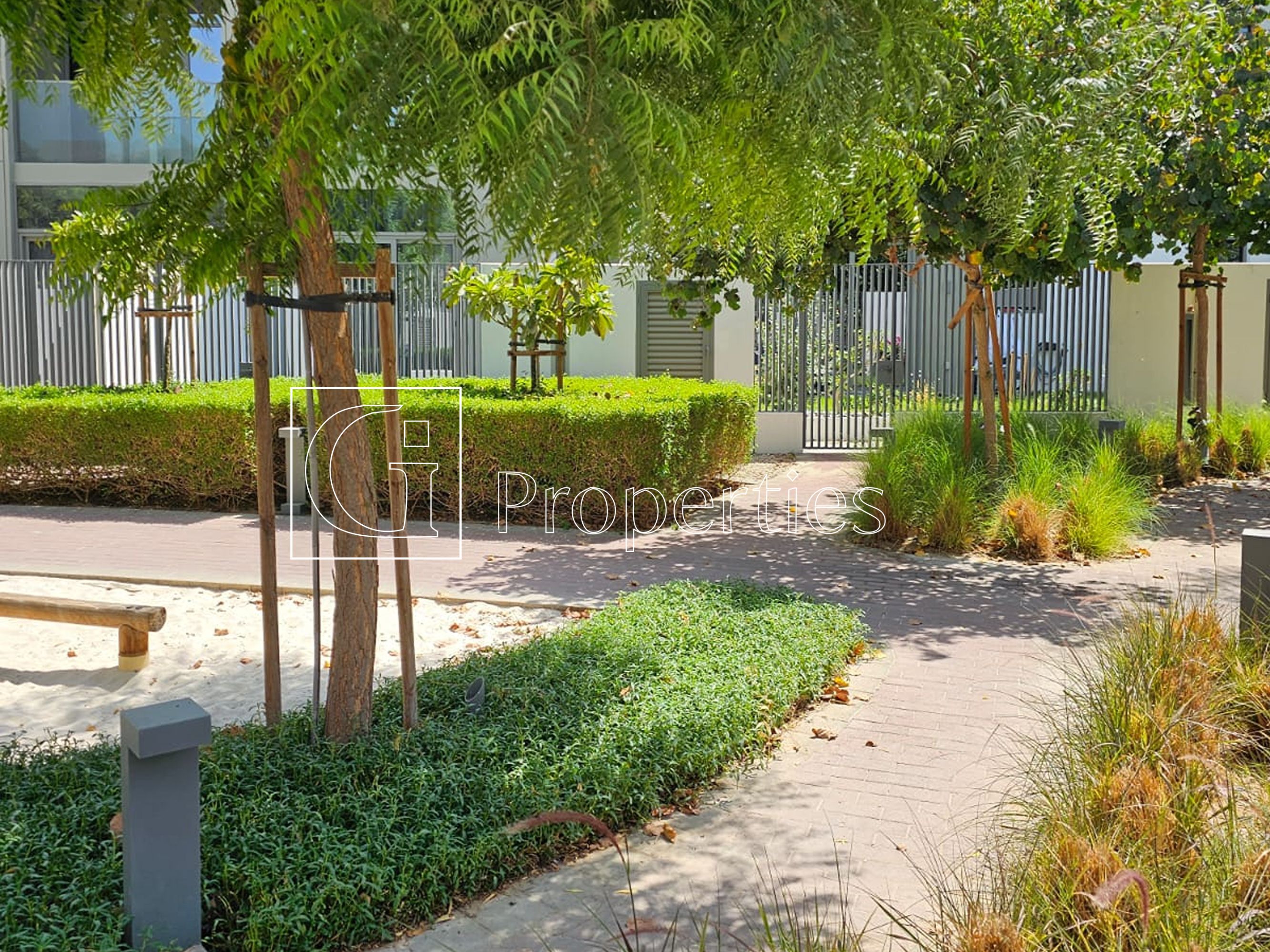Park View | Single Raw | Vacant - 25