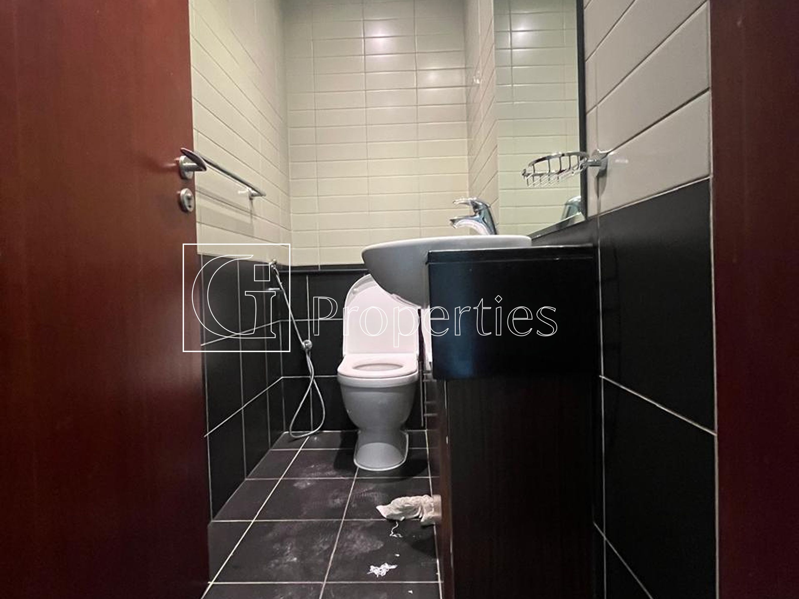 Spacious 2BR | Marina Living | Prime Location - 10