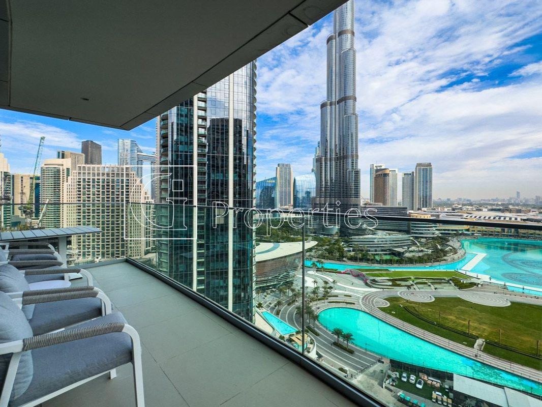 Burj Khalifa and Fountains View | Fully Furnished - 7