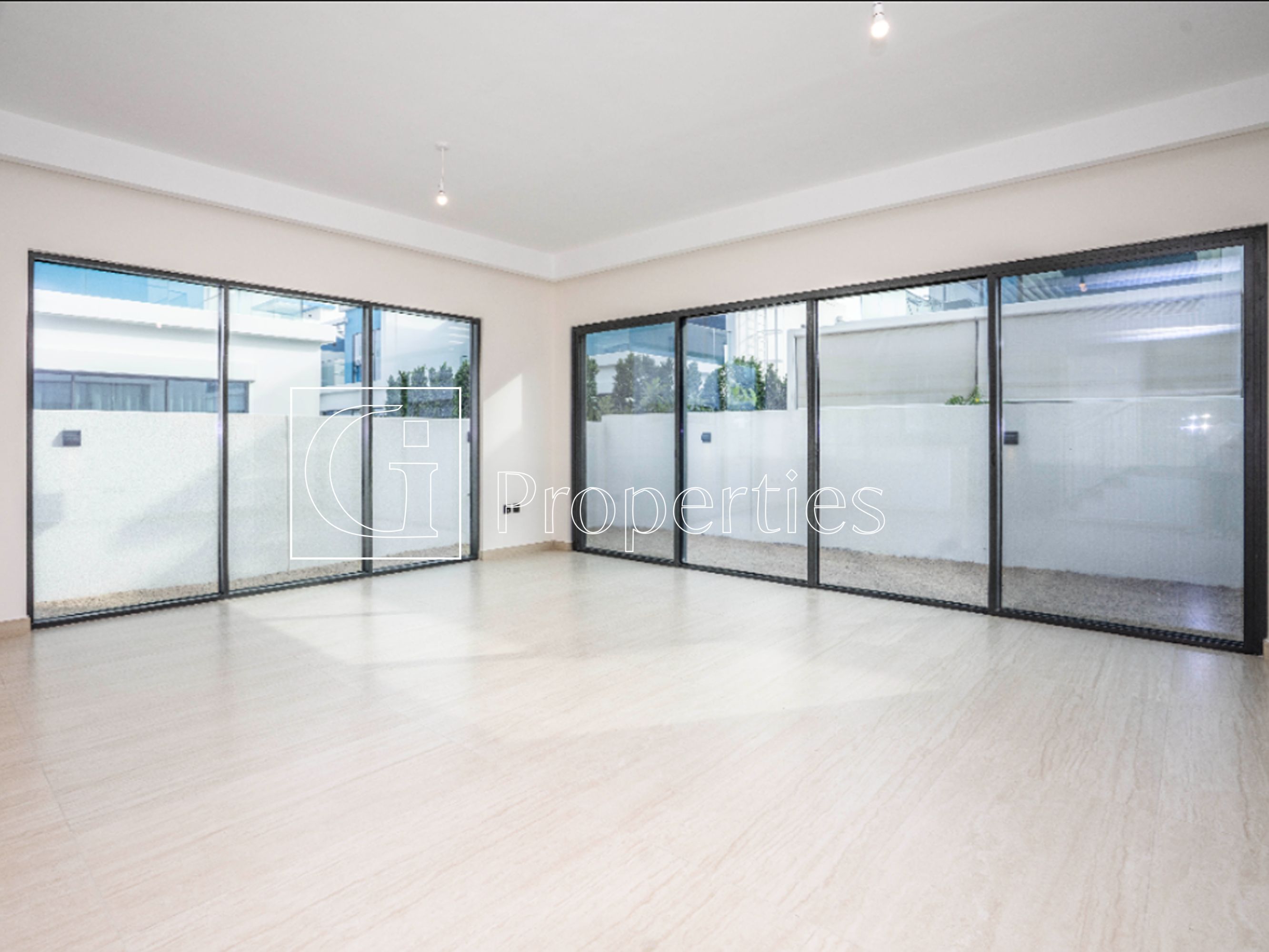 Prime 5BR Townhouse | Damac Lagoons Living - 11
