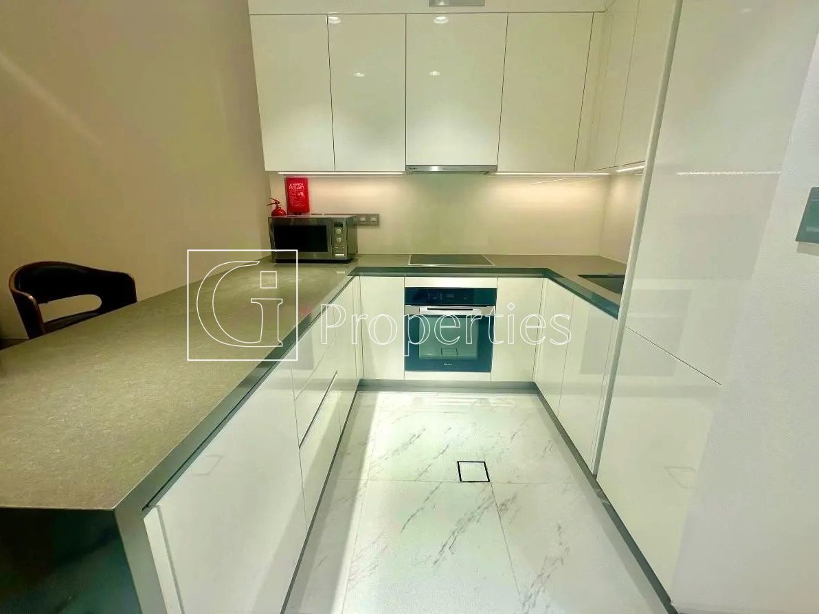 Spacious 1BR | Beautiful View | Great Price - 10