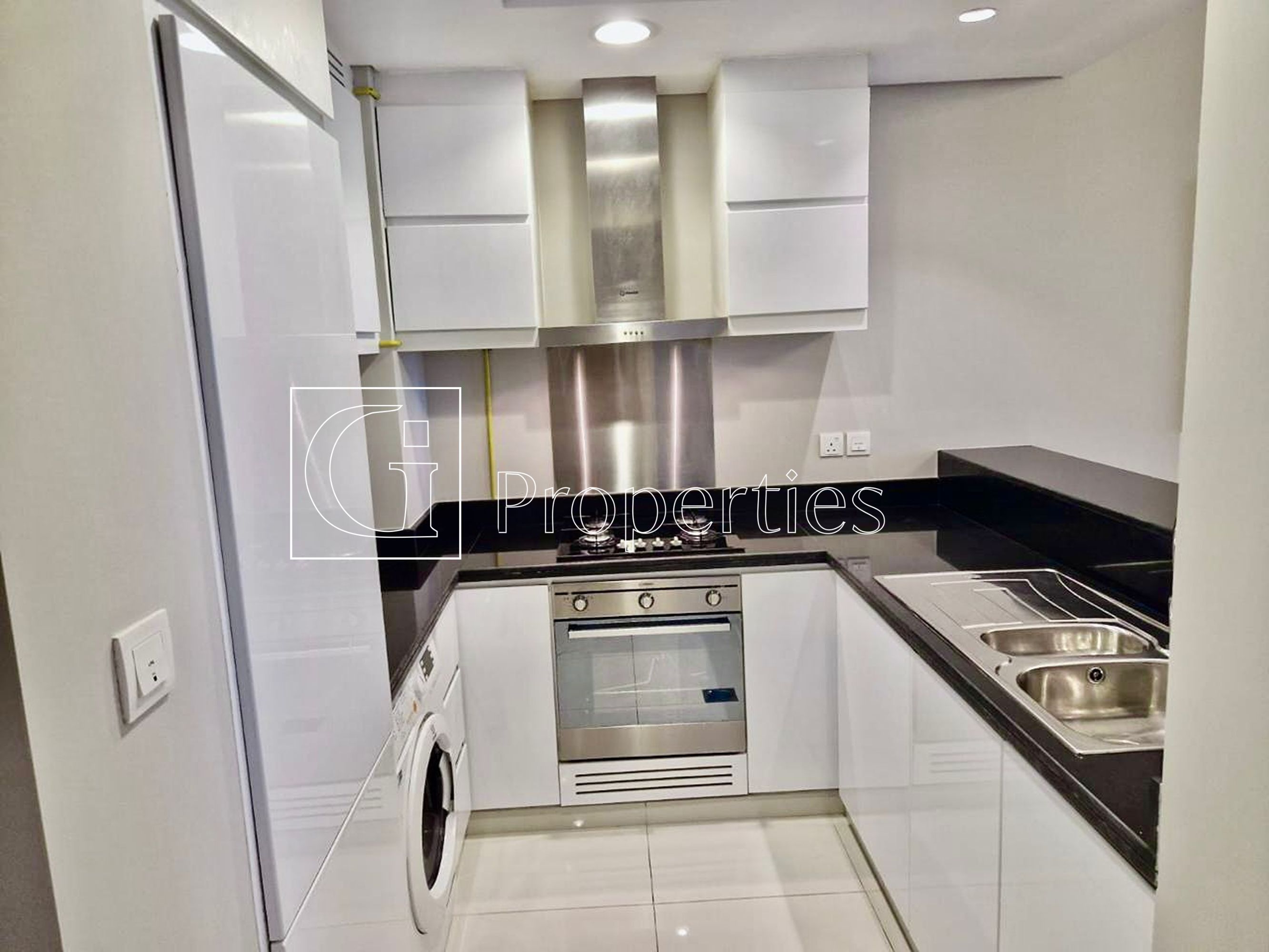 Luxury 4BR Villa | Family Living | Spacious - 6