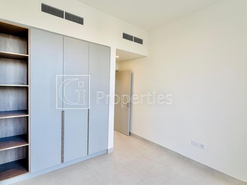 Ready to Move | 1 Cheque | Vacant Now - 5