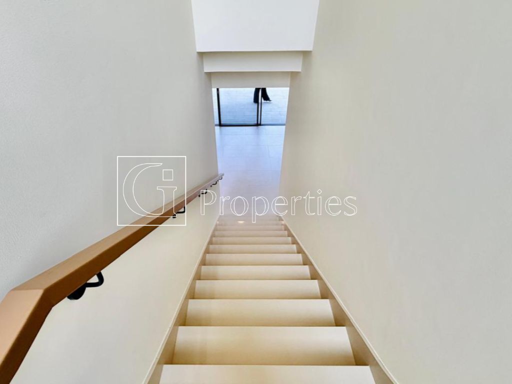 Ready to Move | 1 Cheque | Vacant Now - 12
