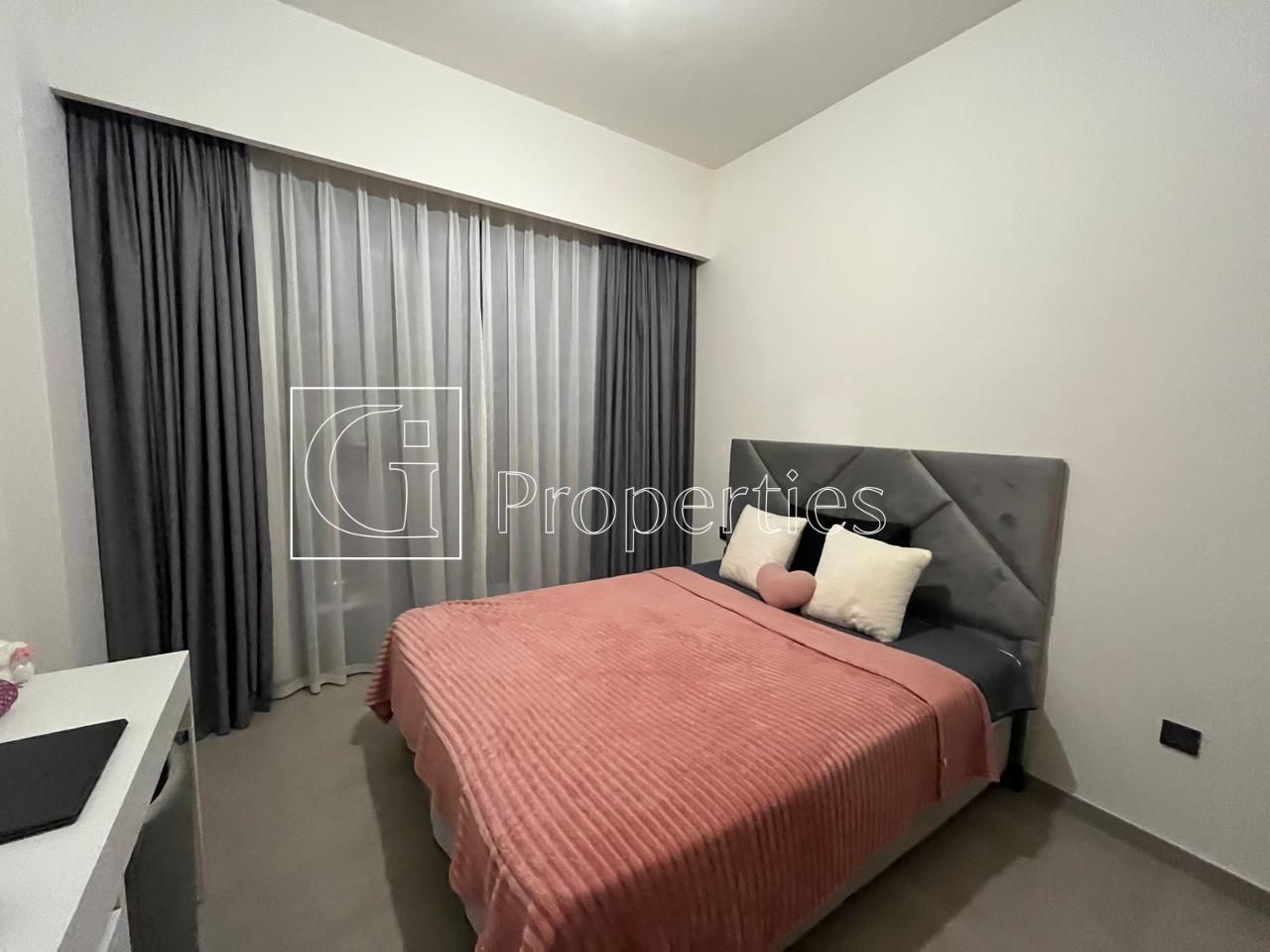 Fully Furnished | Ready to Move | Close to Pool - 7