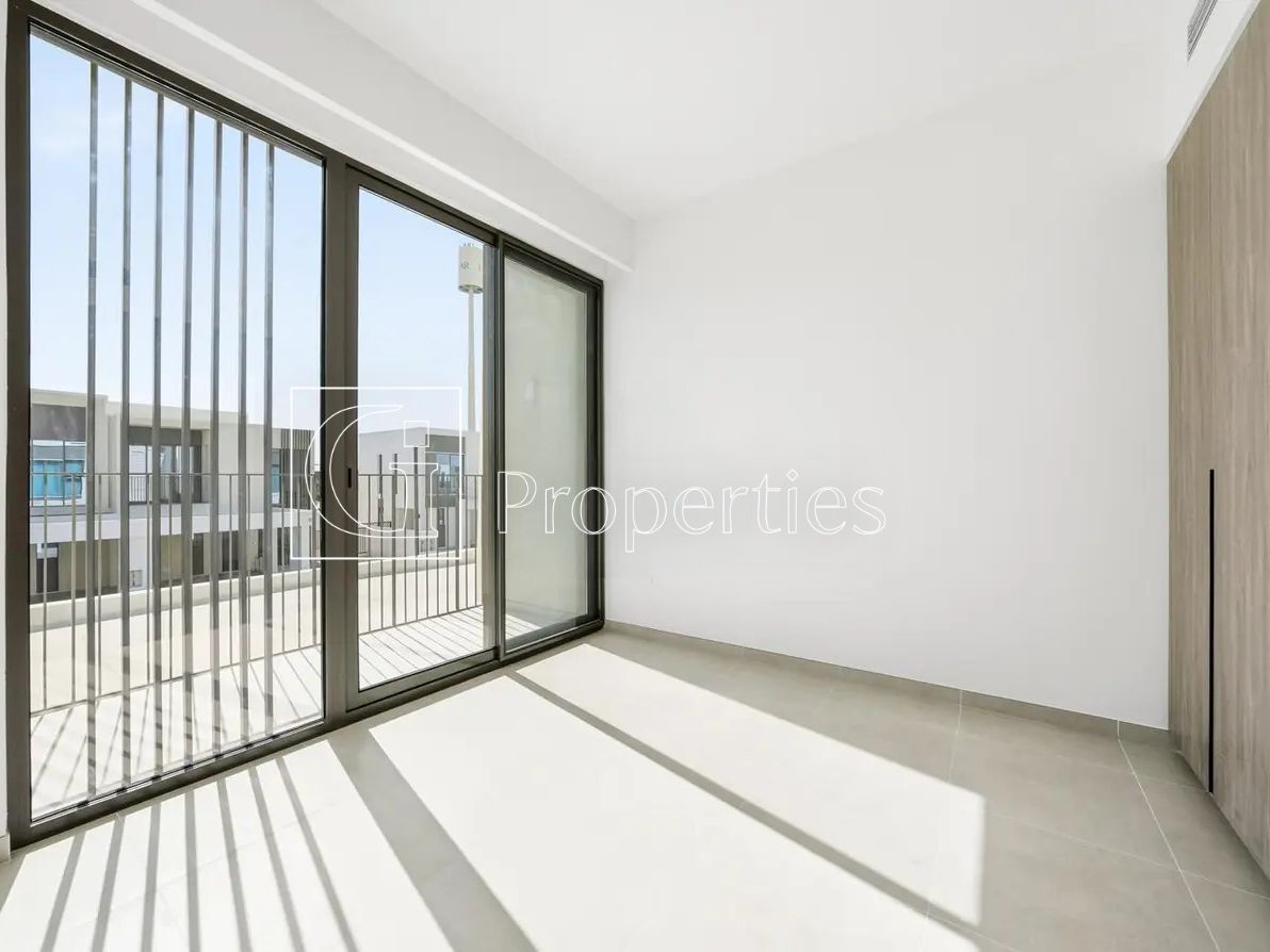 Brand New | Unfurnished | Ready to Move In - 5
