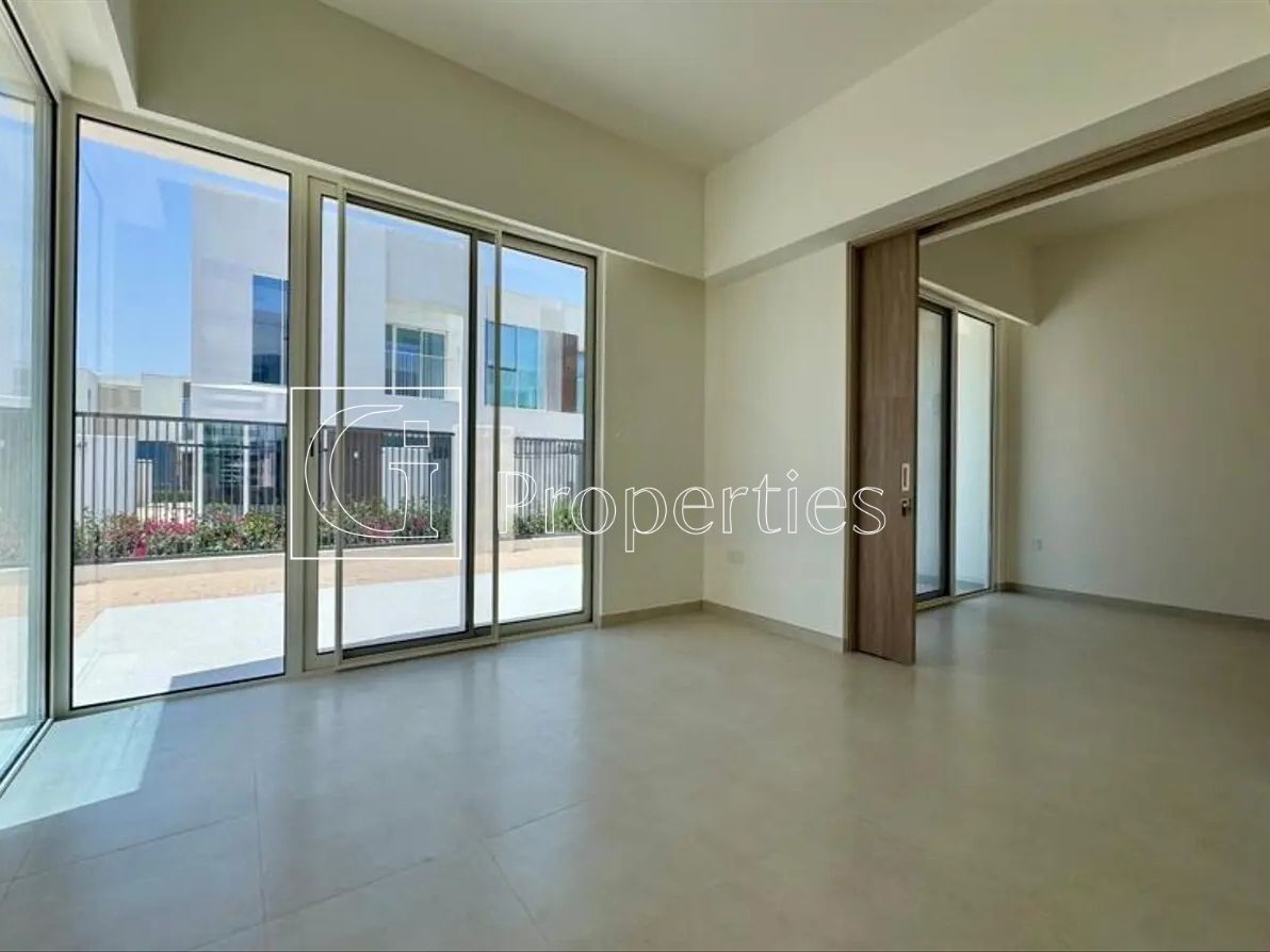 Brand New | Unfurnished | Ready to Move In - 6